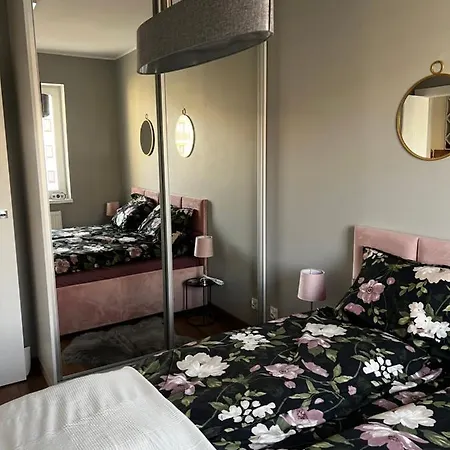 Διαμέρισμα Sadowa Nr9 Mieszkanie 87 Garaz Gratis ! *